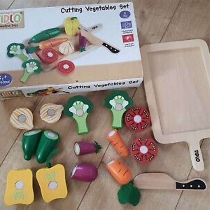 Tidlo Wooden Cutting Vegetables Set